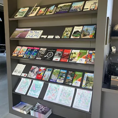 La Marquise Luxe * Budel