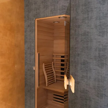 La Marquise Luxe Budel