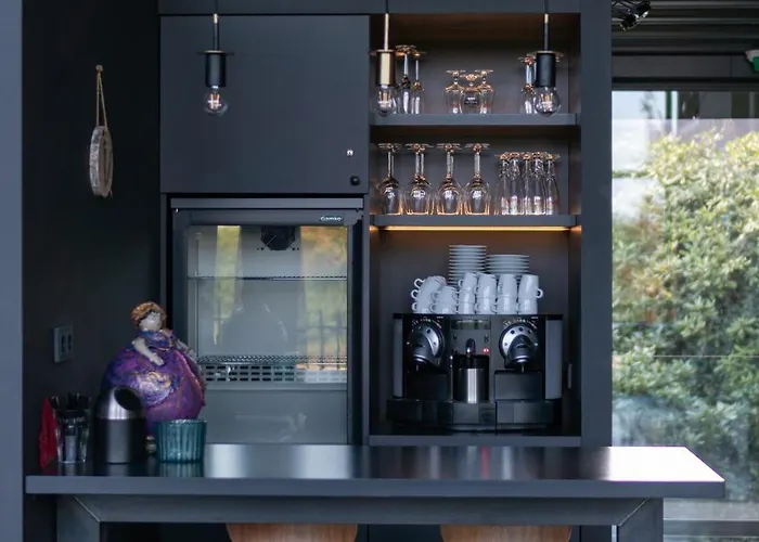 La Marquise Luxe Budel